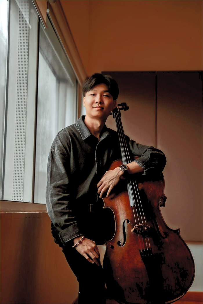A Bowed Strings cello instructor